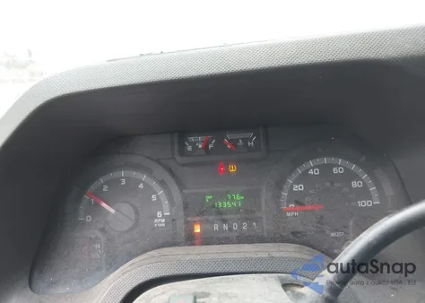 2011 Ford E-250 Commercial из США, поврежденный, VIN 1FTNE2EL1BDA93807